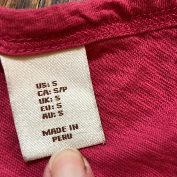 Mercer & Madison short sleeve top - Picture 3 of 3